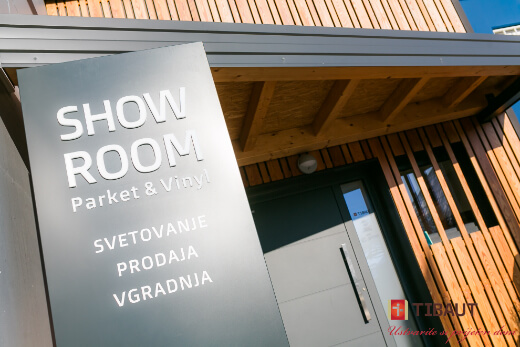 SHOWROOM 2